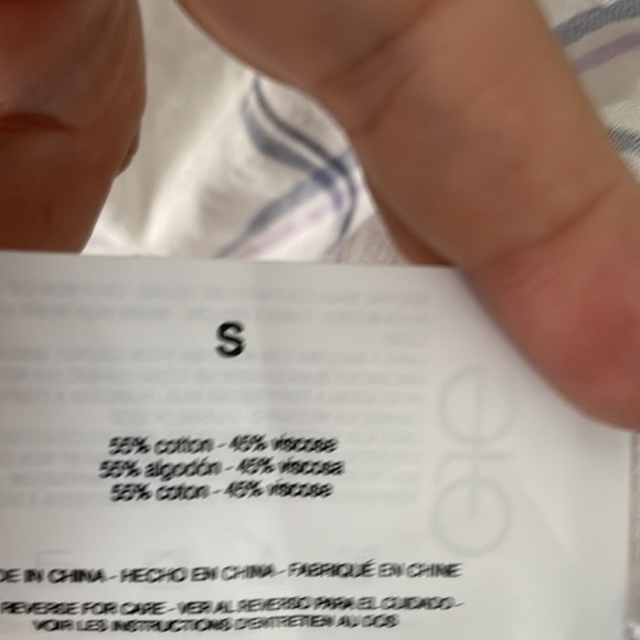 Gloria Vanderbilt Blouse - Picture 5 of 6